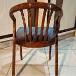 صندلی چوبی سبدی